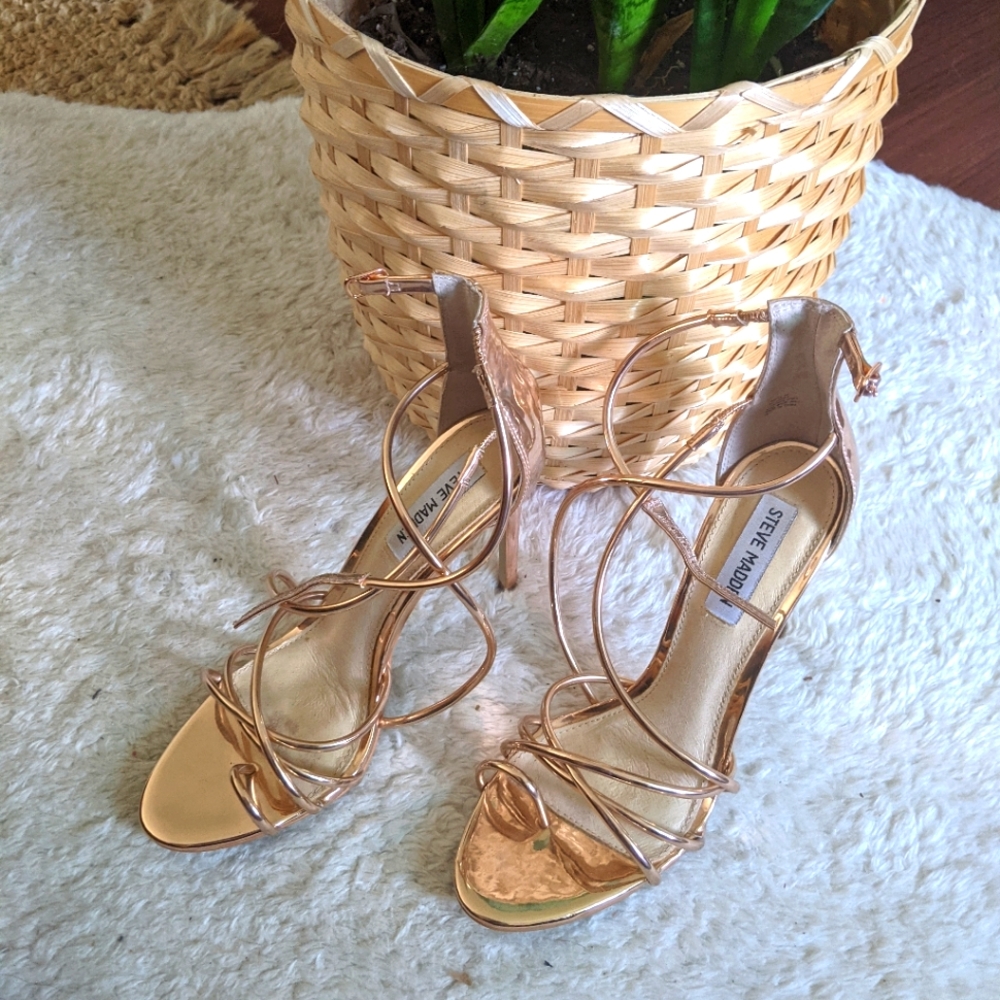Steve Madden rose gold 9